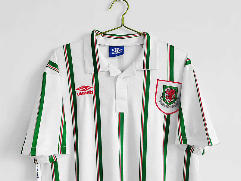 Galles Wales away 8
