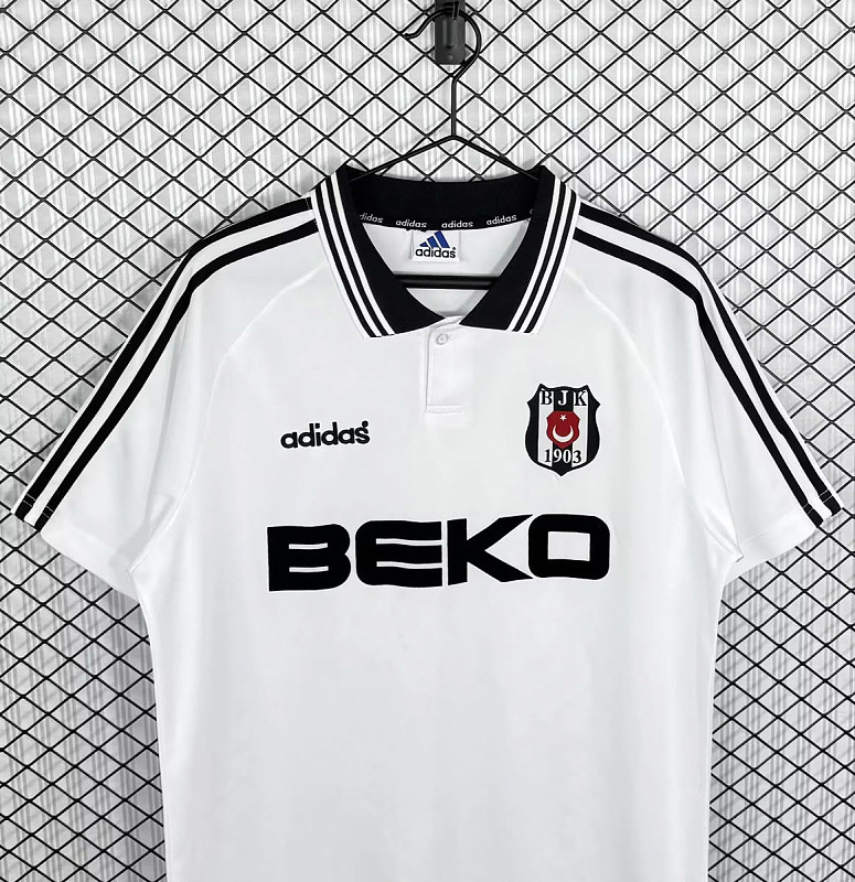 Besiktas Soccer 96/97 Besiktas Home 3