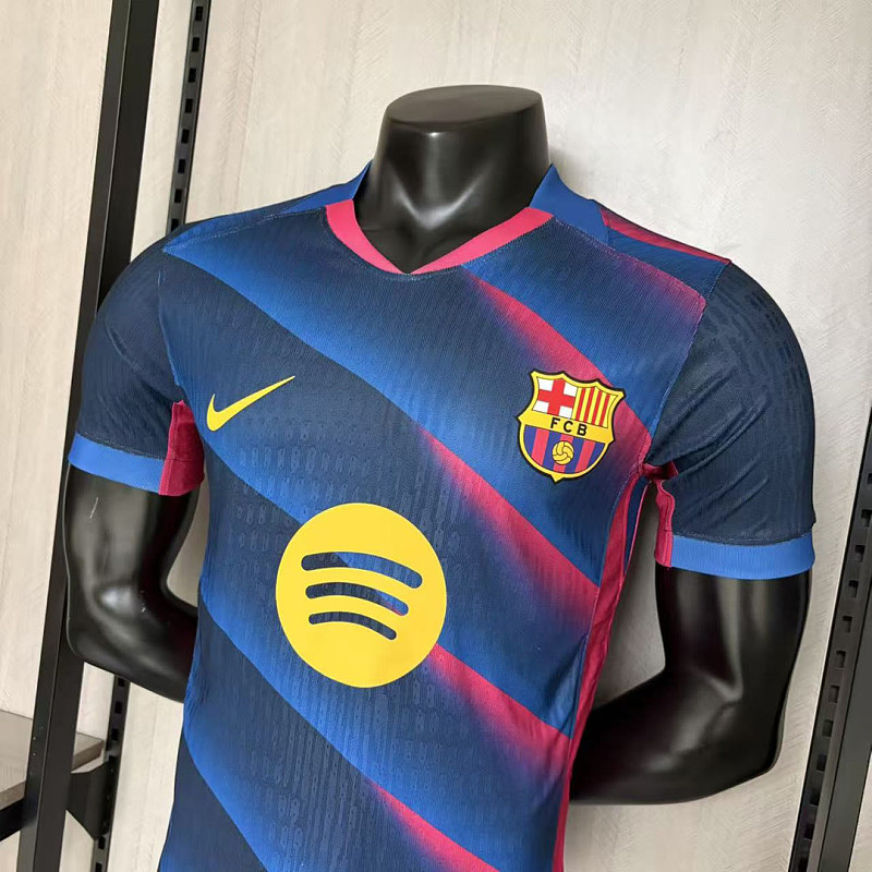 Barcelona 25/26 Barcelona Pre-Match Player 8