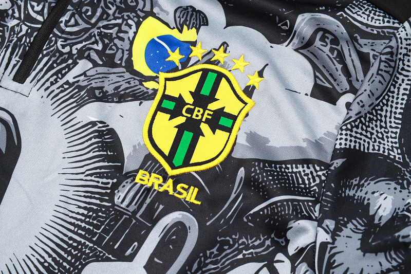 Brasile 24/25 Brazil Jersey 12