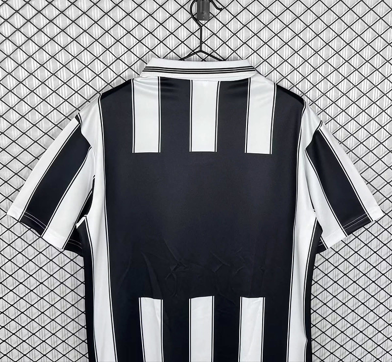 Besiktas Soccer 96/98 Besiktas Away 4