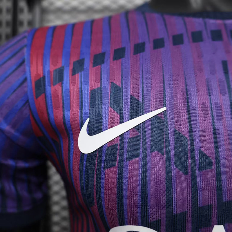 PSG 26/27 Paris Saint-Germain Pre-Match Away Player Purple 8
