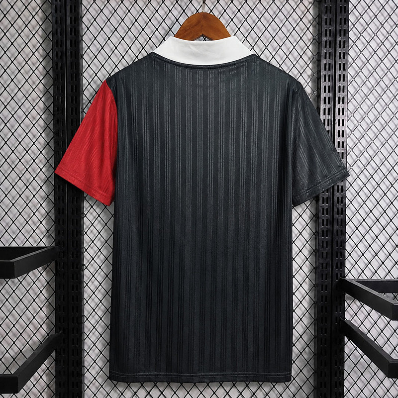 Oasis Boltmakers 95/96 Oasis Boltmakers Arms Black Red Retro 2