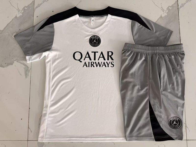J26025# 2627短袖乔丹巴黎白色-Paris 26/27 Paris Jersey 3