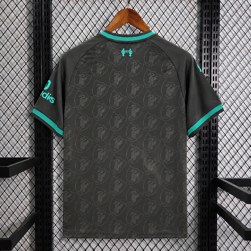 Liverpool 26/27 Liverpool Trefoil Black Retro 2