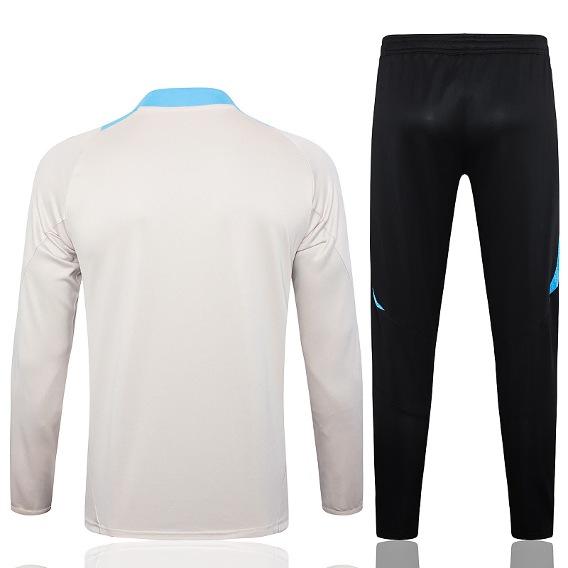 Argentina 24/25 Argentina Jersey 8