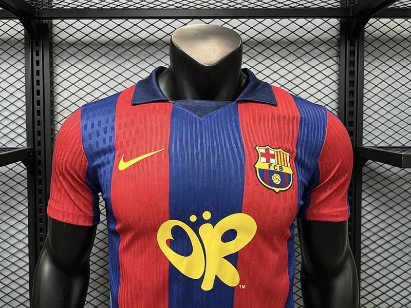 Barcelona 03/04 Barcelona Olivia Rodrigo Player 3