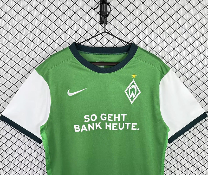 Werder Bremen 09/10 Werder Bremen Home Retro 3