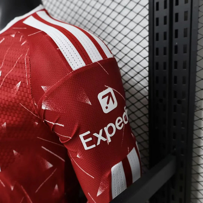 Liverpool 26/27 Liverpool Home Long Sleeve Player 7