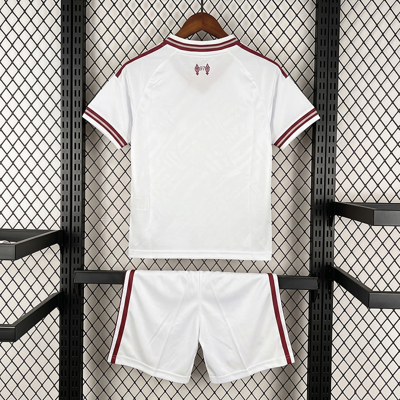 Liverpool 26/27 Liverpool Away Kids Size 16-28 2