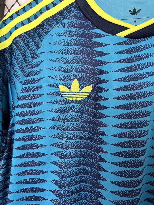 Colombia Colombia Away 5