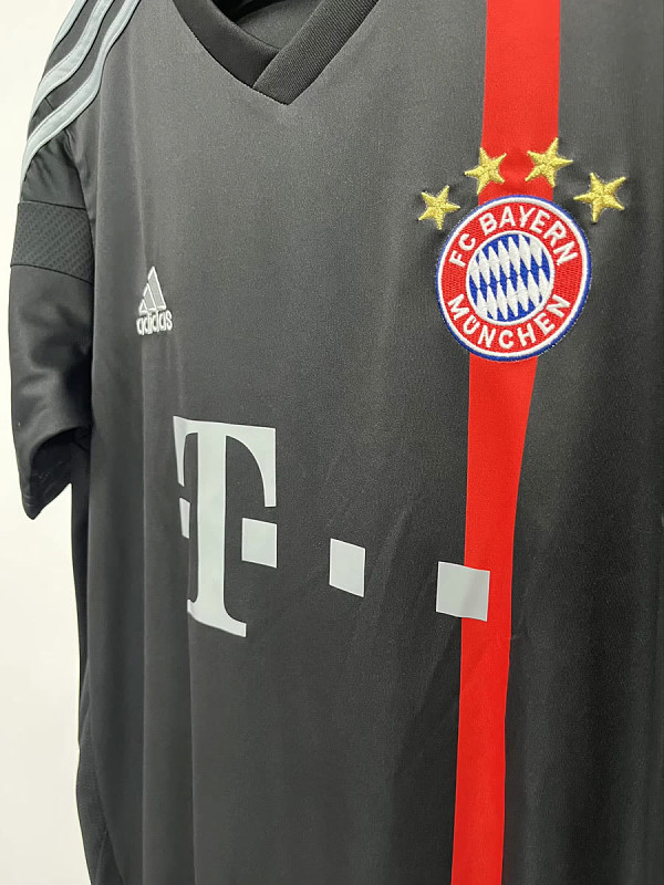 Bayern Munich 14/15 Bayern Third Retro 5