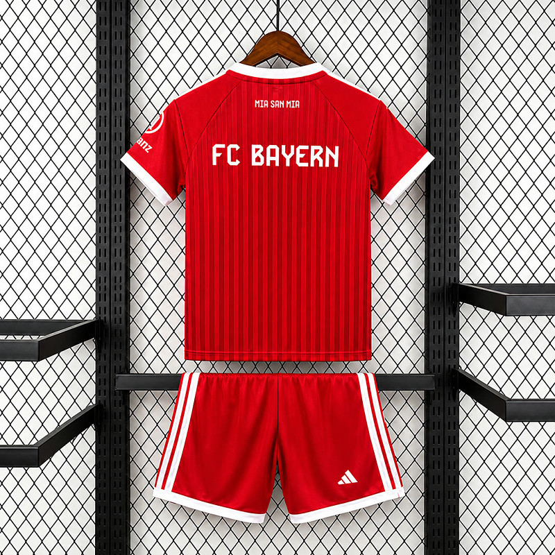 Bayern Munich 26/27 Bayern Munich Home Kids Size 16-28 2