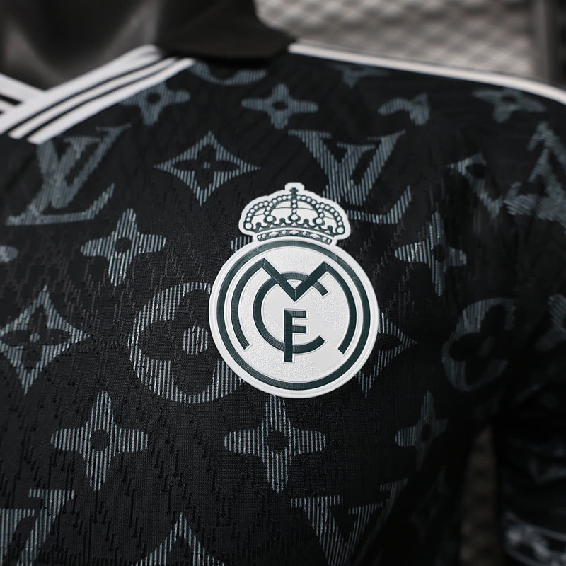 Real Madrid 25/26 Real Madrid x Louis Vuitton Special Edition Player Black 7