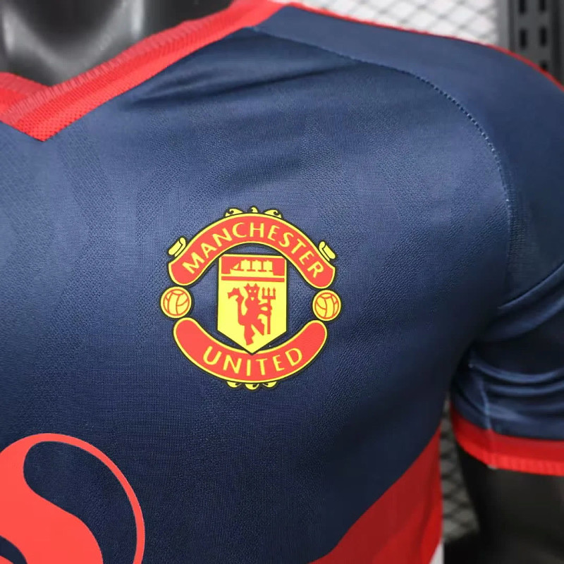 Manchester United 26/27 Manchester United Navy White Red Player 7