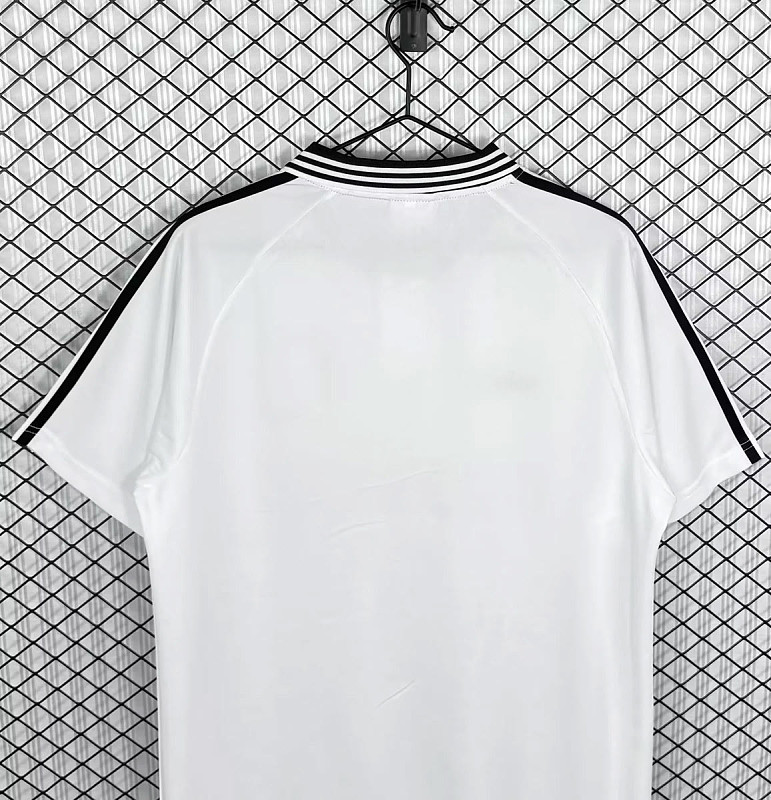 Besiktas Soccer 96/97 Besiktas Home 4