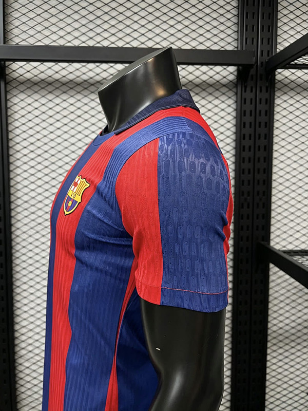Barcelona 03/04 Barcelona Olivia Rodrigo Player 5
