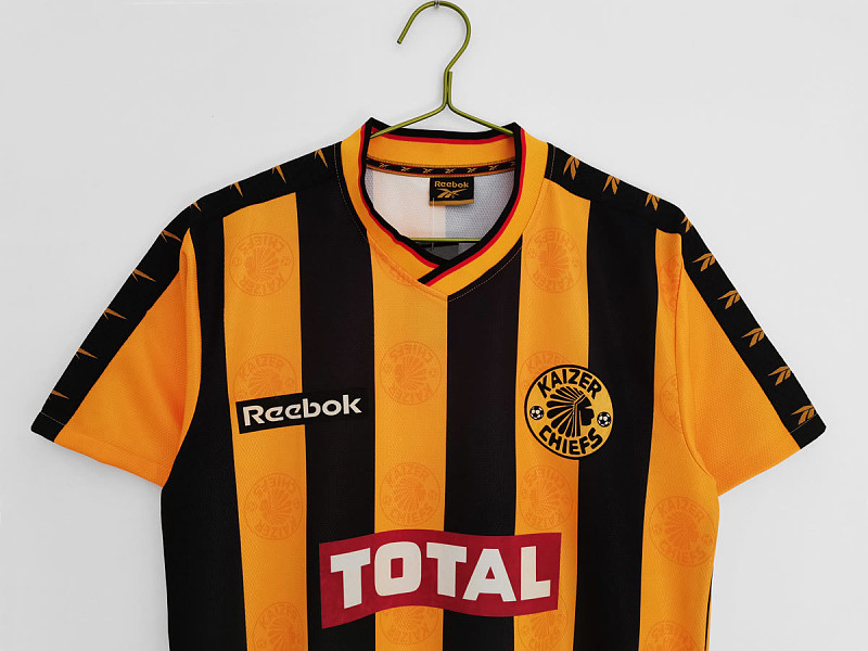Kaizer Chiefs 98/99 Kaizer Chiefs Home Retro 9