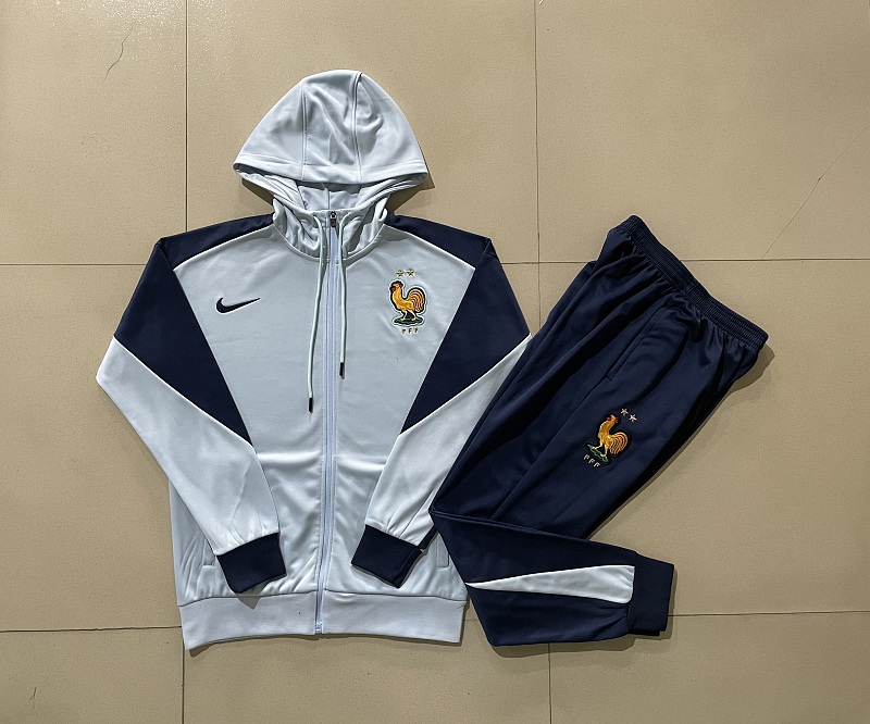 Francia 24/25 France Jersey 3