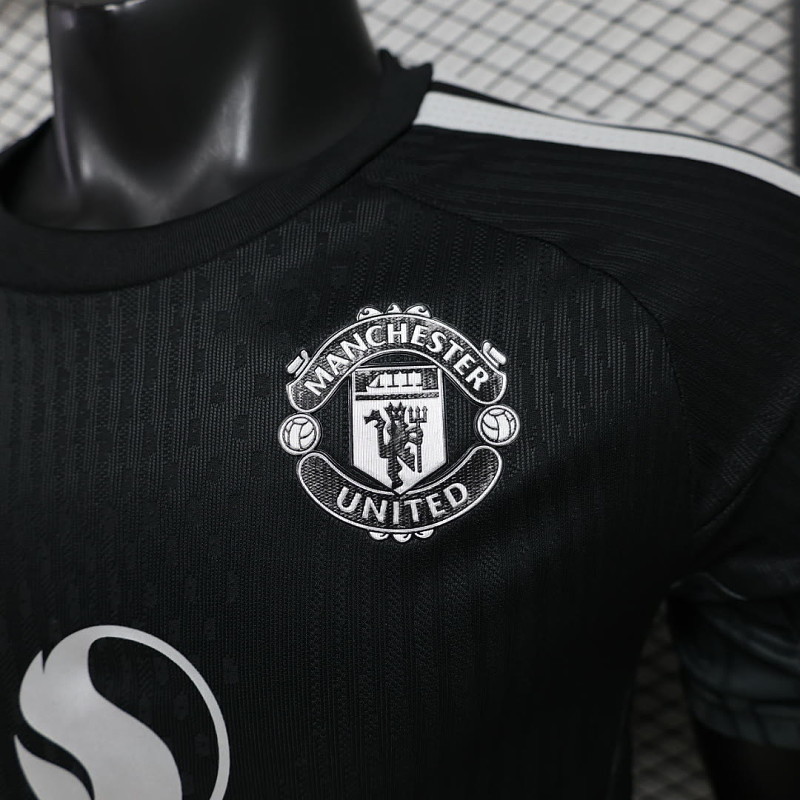 Manchester United 26/27 Manchester United Goalkeeper Player 5