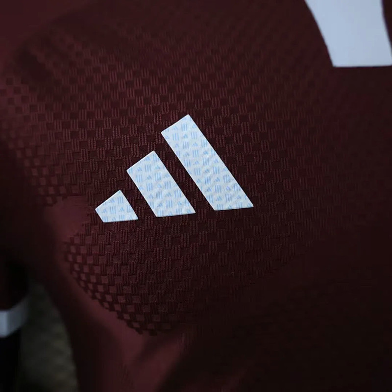 Aston Villa 26/27 Aston Villa Home Player 8