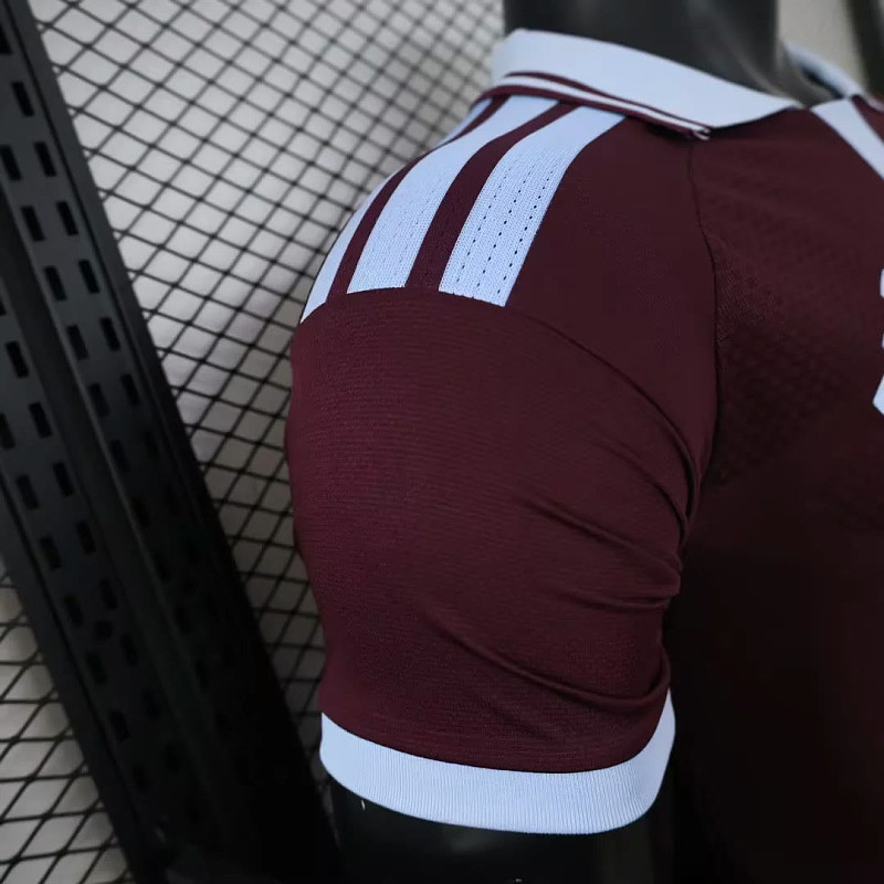 Aston Villa 26/27 Aston Villa Home Player 6