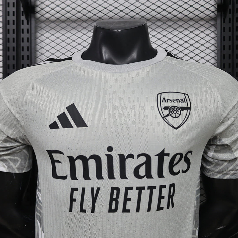 Arsenal 26/27 Arsenal Goalkeeper 1 Player 3