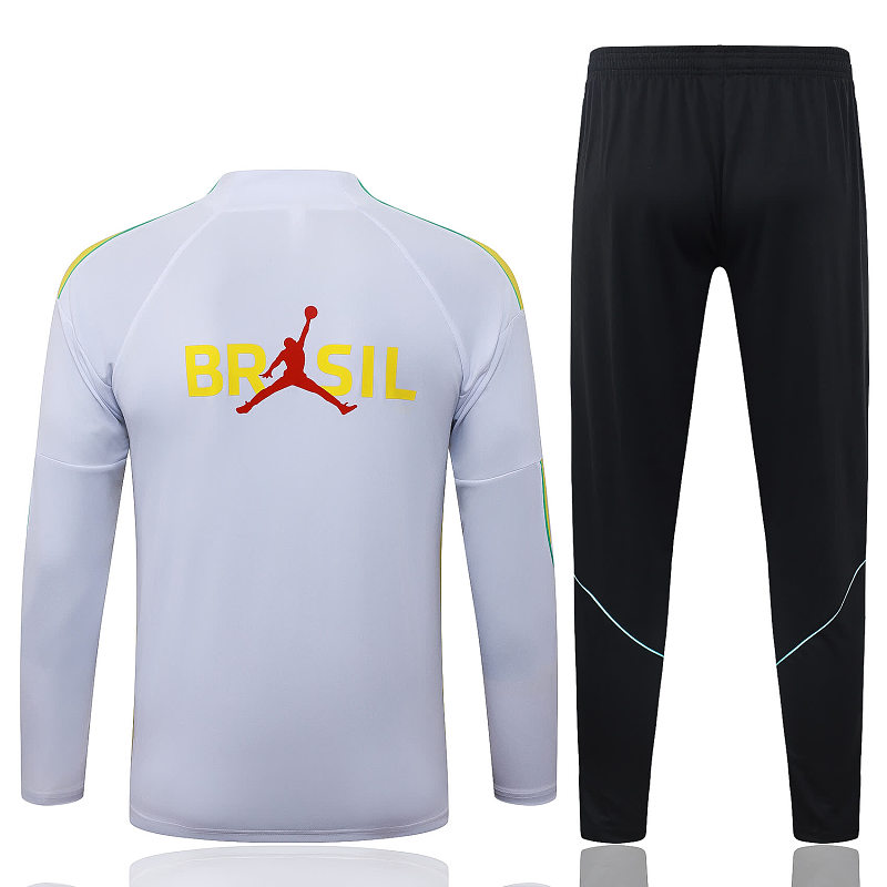 Brasile 26/27 Brazil Jersey 9