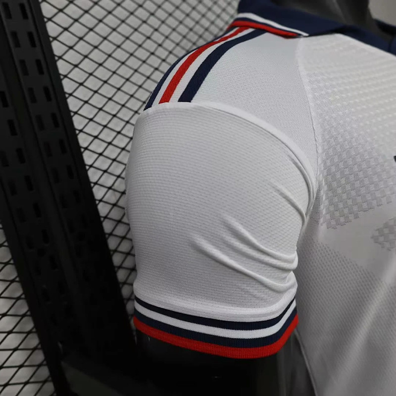 Bayern Munich 26/27 Bayern Munich Away Player 5