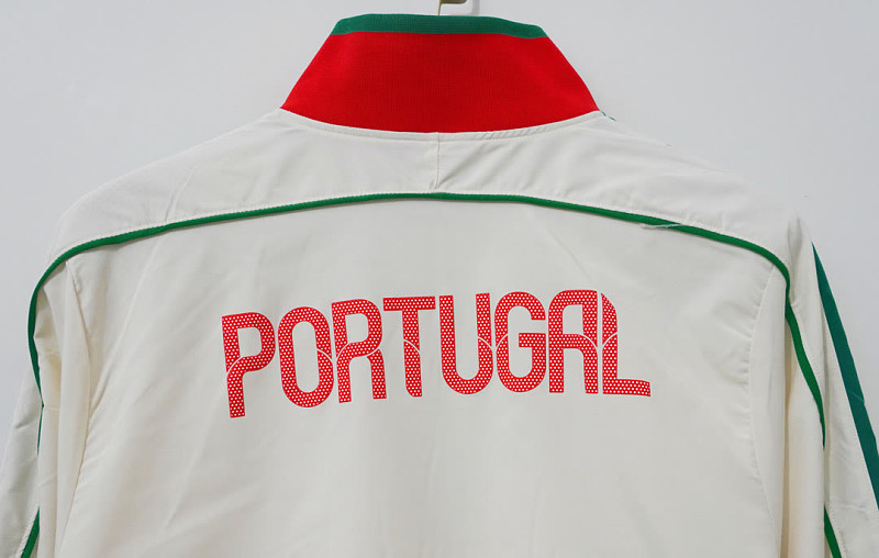 Portogallo 10/11 Portugal Beige Windbreaker 3