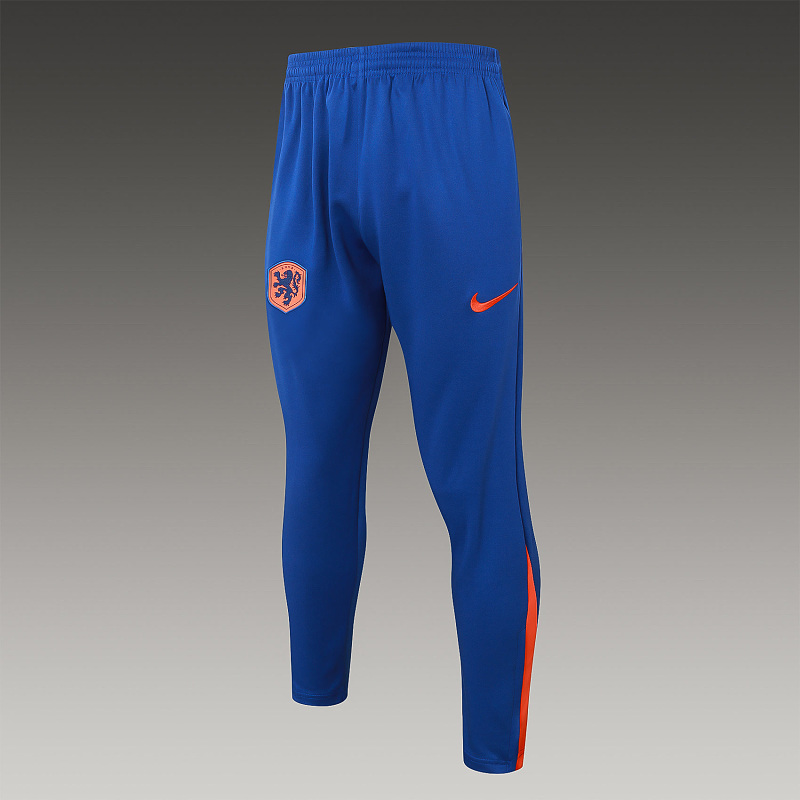 Olanda 24/25 Netherlands Jersey 11
