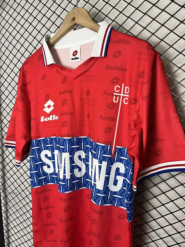 Universidad Catolica Universidad Catolica del Chile Away Retro 3