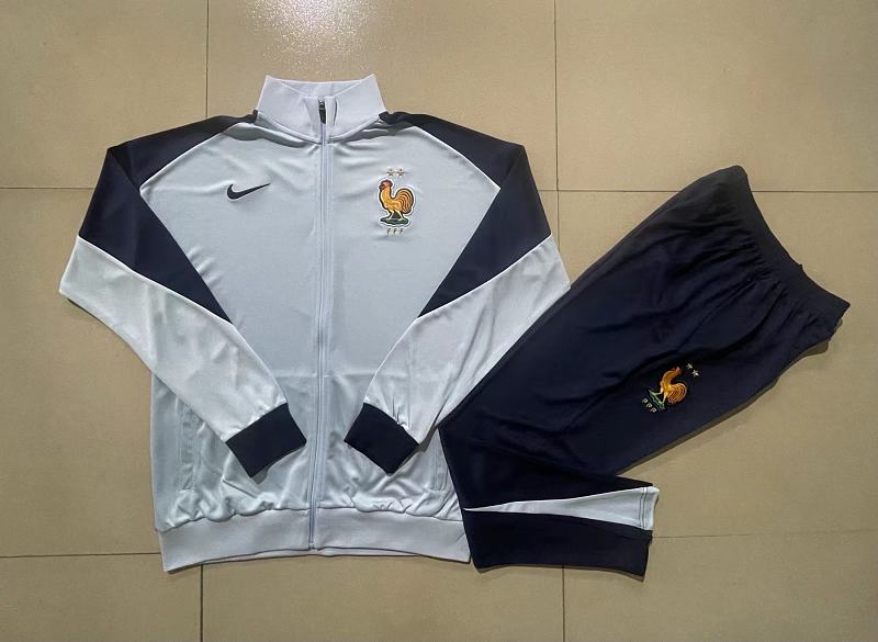 Francia 24/25 France Jersey 3