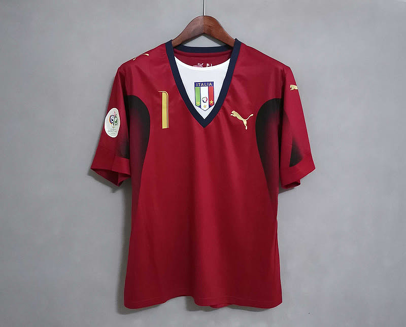 Italia Italy Goalkeeper Red Retro 8