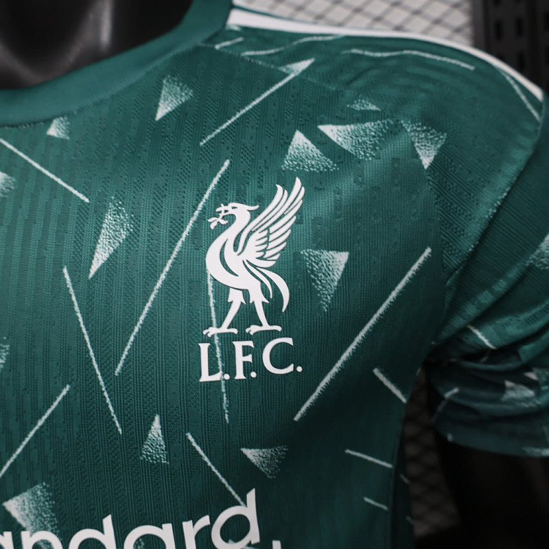 Liverpool 26/27 Liverpool Goalkeeper Player 8