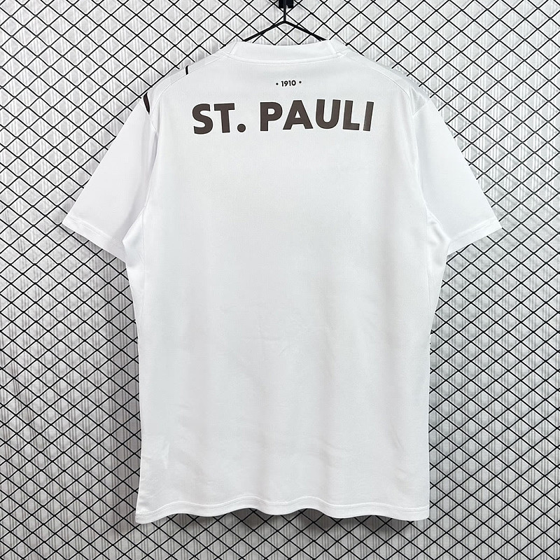St. Pauli 26/27 St. Pauli Away 2