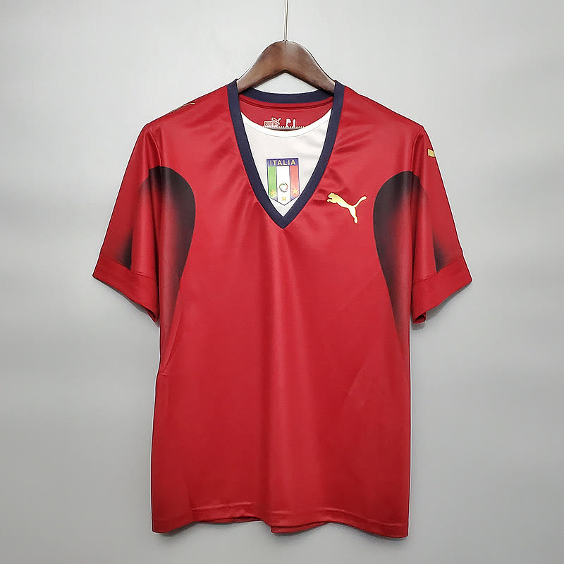 Italia Italy Goalkeeper Red Retro 2