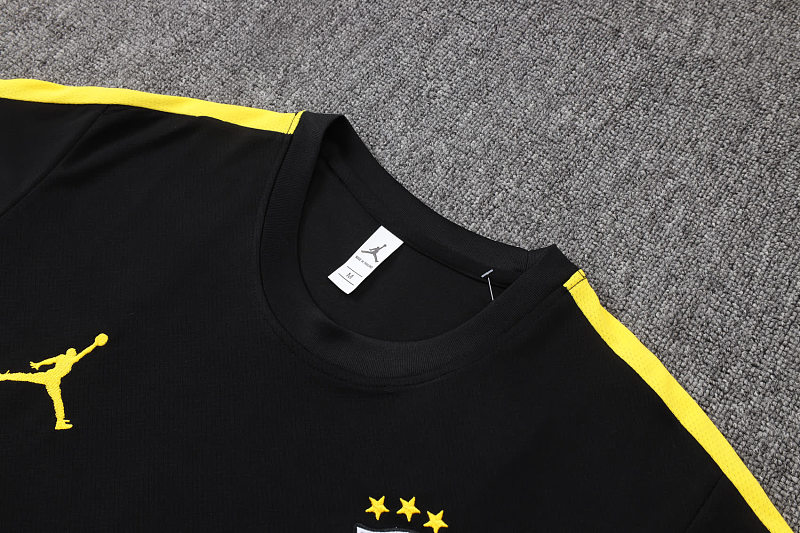 Brasile 26/27 Brazil Jersey 11