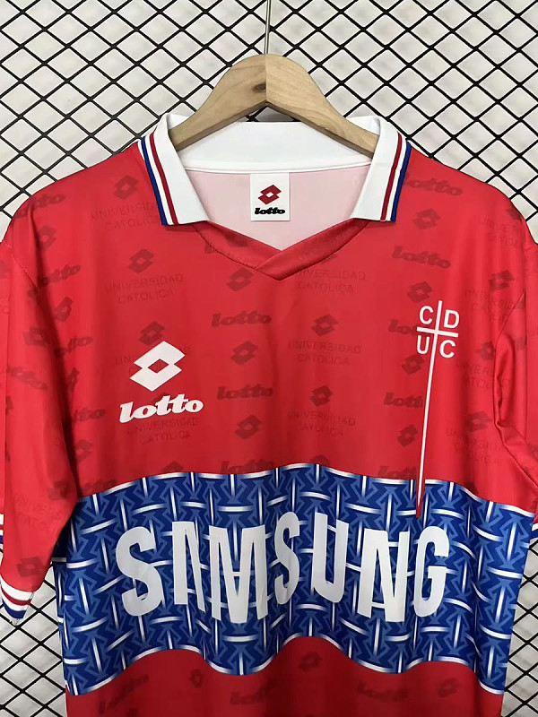 Universidad Catolica Universidad Catolica del Chile Away Retro 4