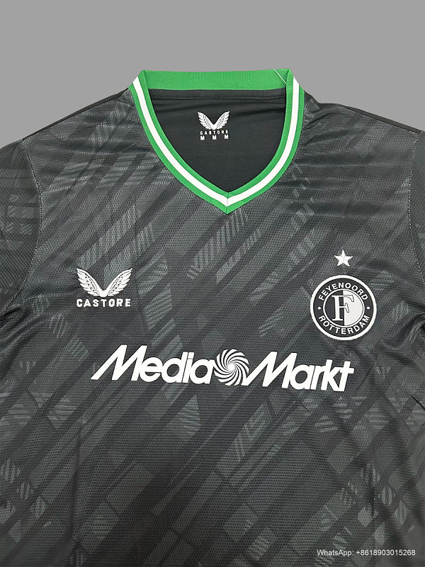 Feyenoord 24/25 Feyenoord away 3