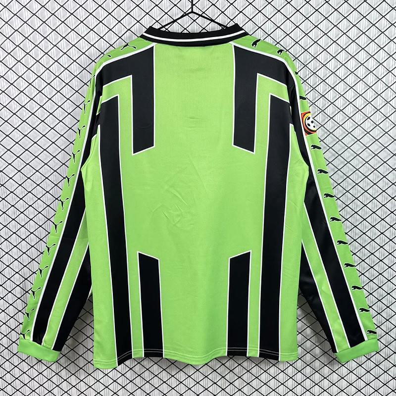 Wolfsburg 99/00 Wolfsburg Away Long Sleeve Retro 2